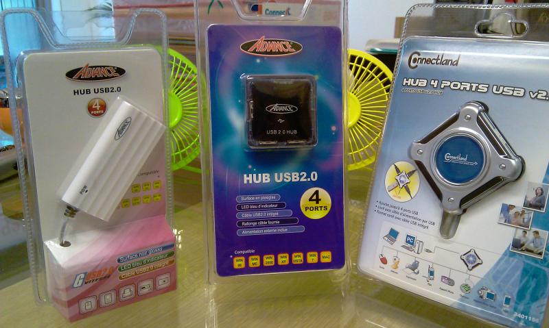 HUB USB 2.0 - 4 PORTS avec alimentation externe ou sans  16 