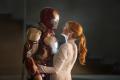Wallpaper Iron Man Iron Man 3 et Gwyneth Paltrow bisou