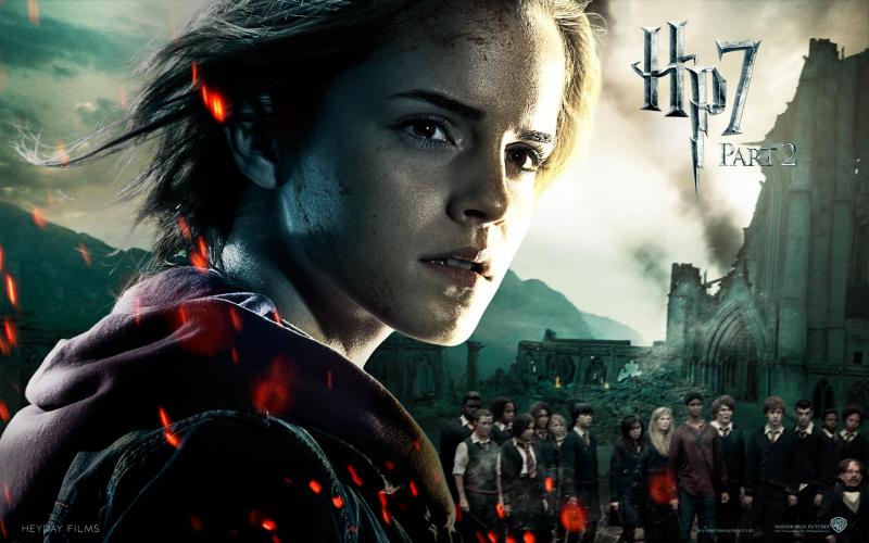 Wallpaper HP7 Hermione Harry Potter