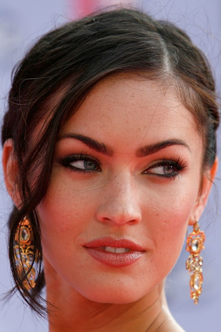 Wallpaper Megan Fox portrait iPhone