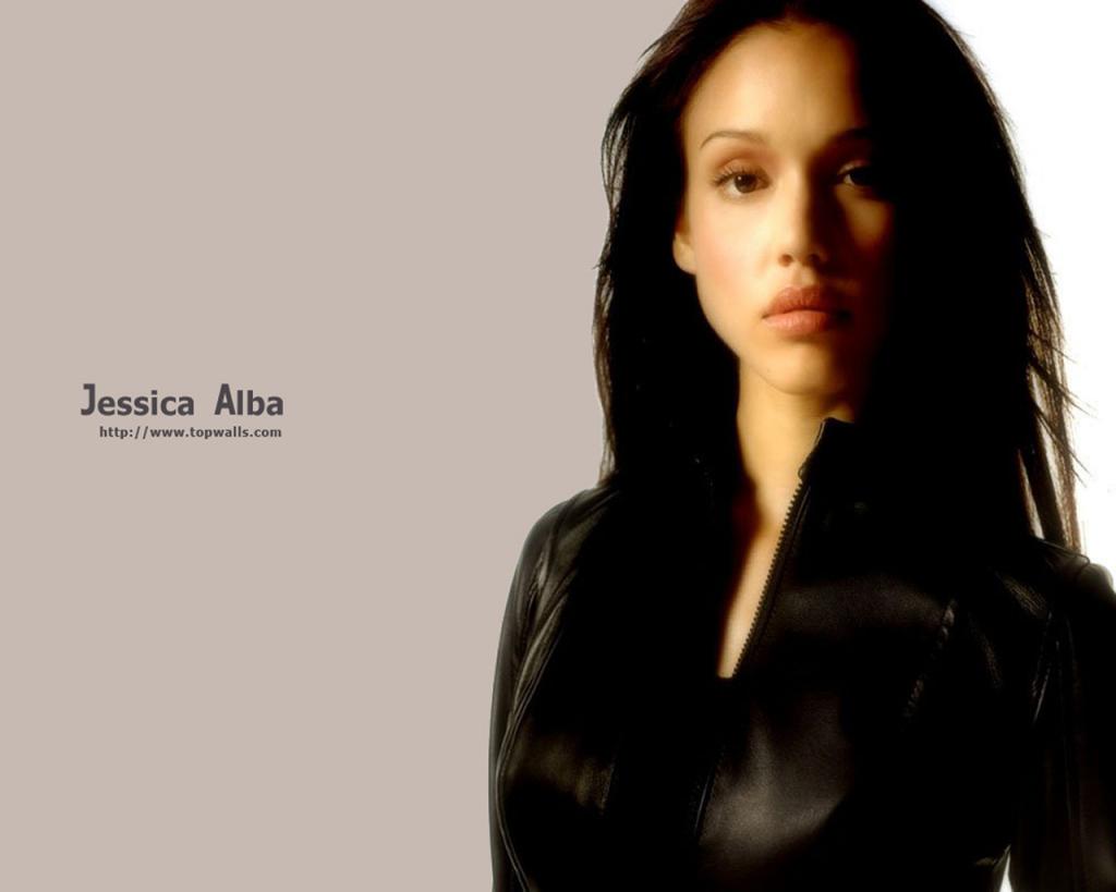 Wallpaper Jessica Alba Portrait