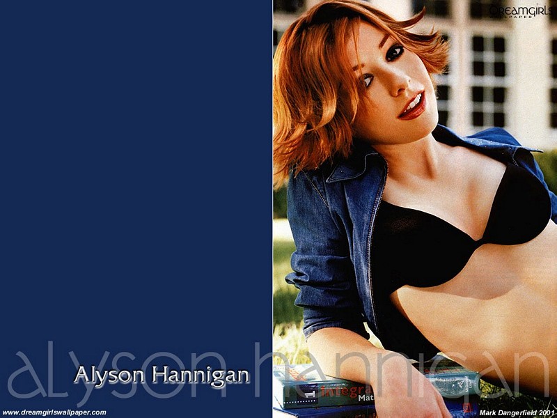 Wallpaper Alyson Hannigan belle femme