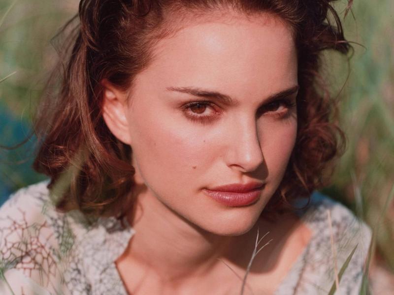 Wallpaper Natalie Portman portrait campagne