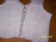 gilet sans manche en boutis et dentelle