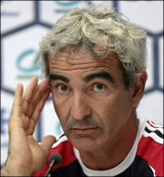 Domenech cherche à refroidir la température - 2 juillet 2006