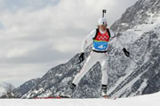 A San Sicario, Sandrine Bailly, Sylvie Becaert, Florence Baverel-Robert et Delphyne Peretto médaille de bronze au biathlon relais féminin